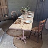Nice guinguette table