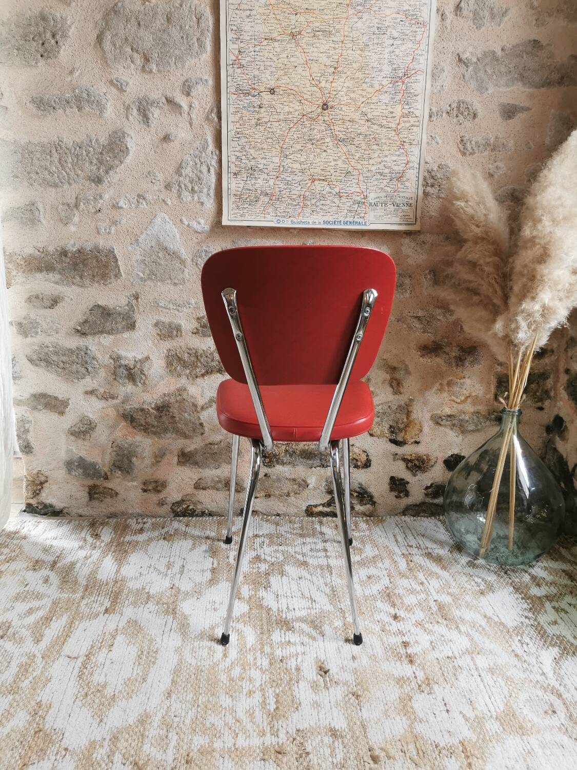 Vintage 60s chair in red leatherette