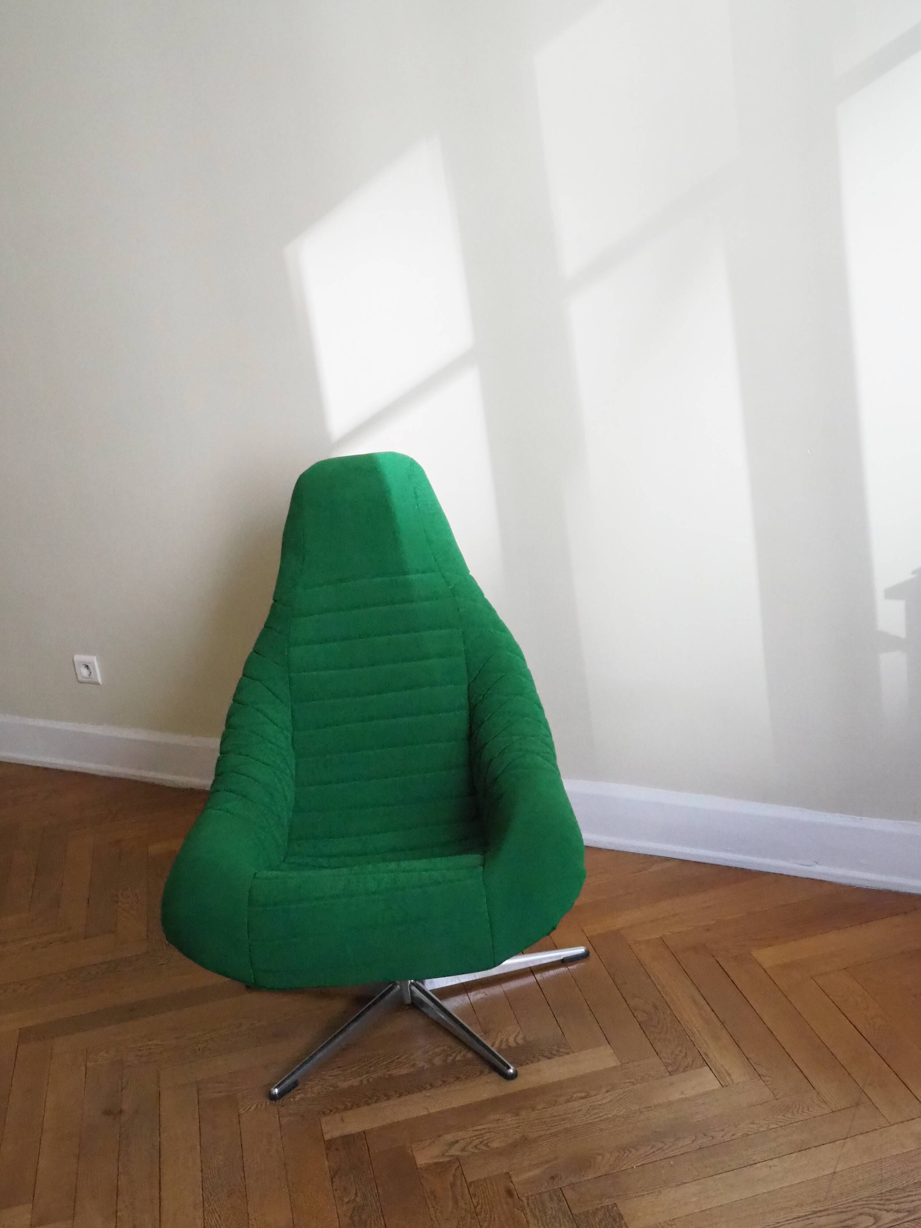 Mod’plastia armchair