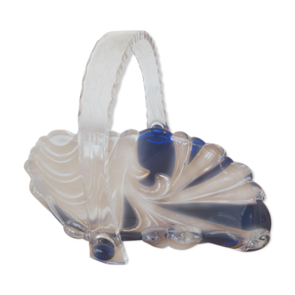 Soap holder in the shape of a vintage conque