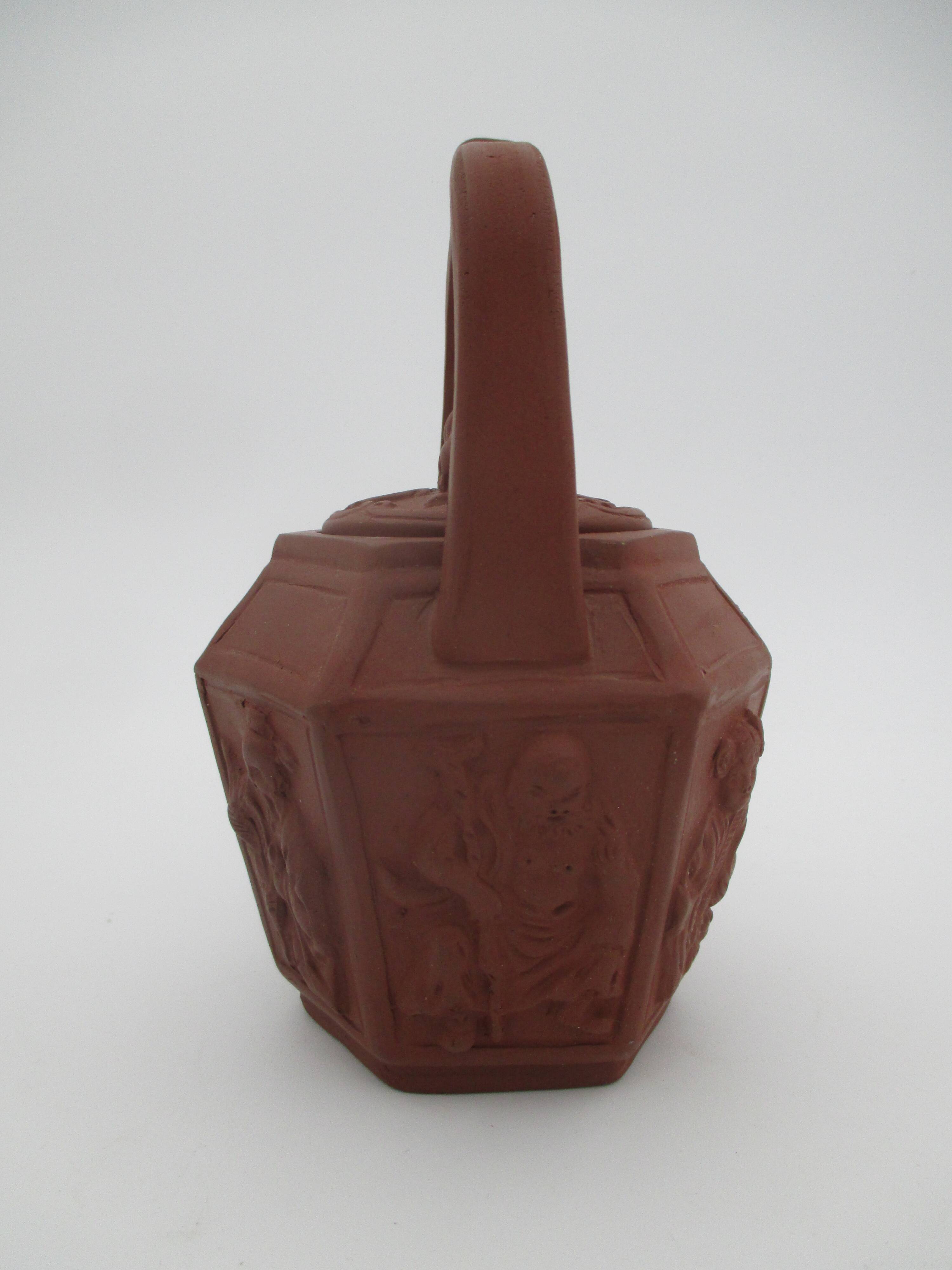 Yixing terracotta teapot signed