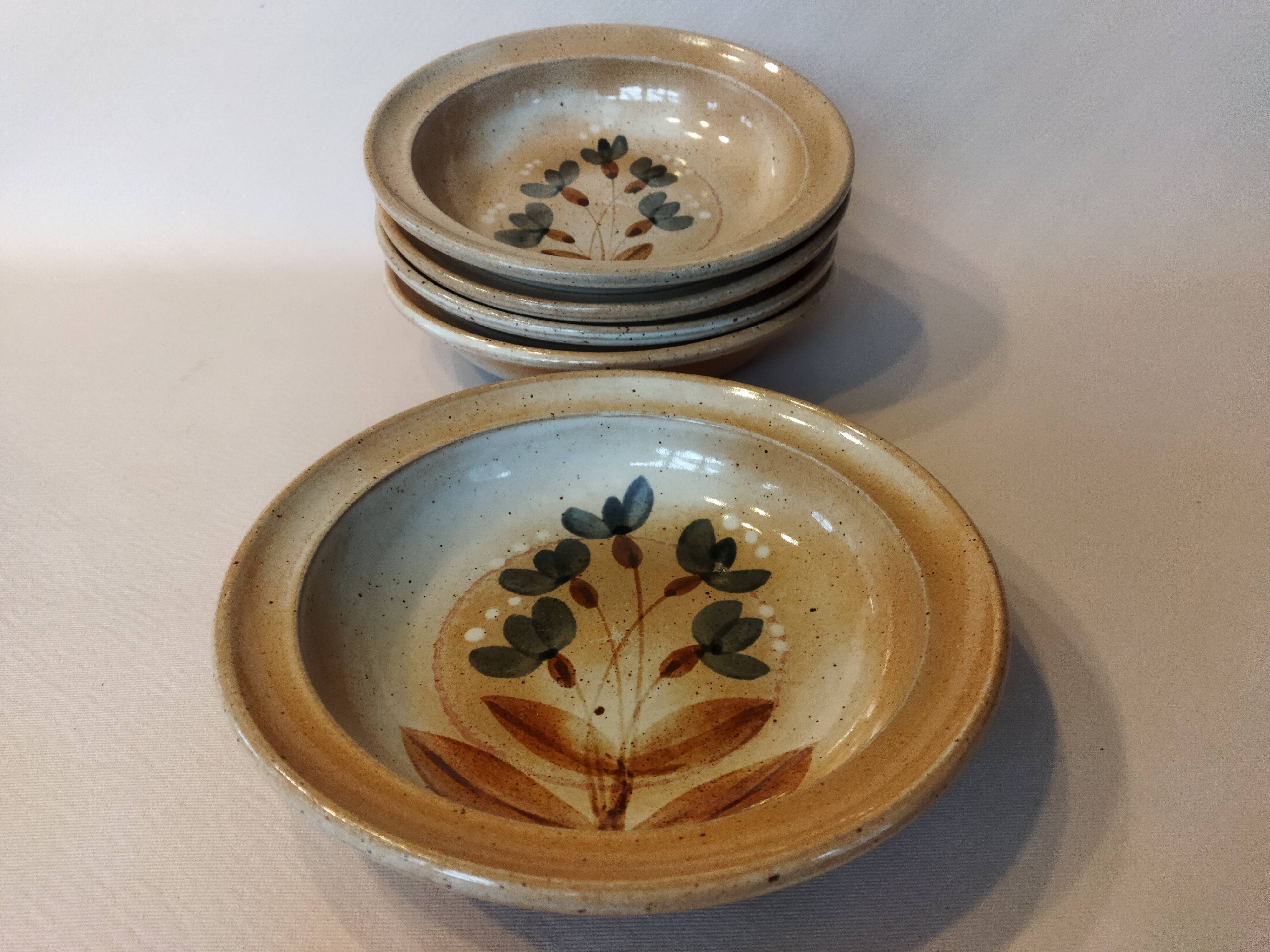 5 hollow plates Grès du Marais