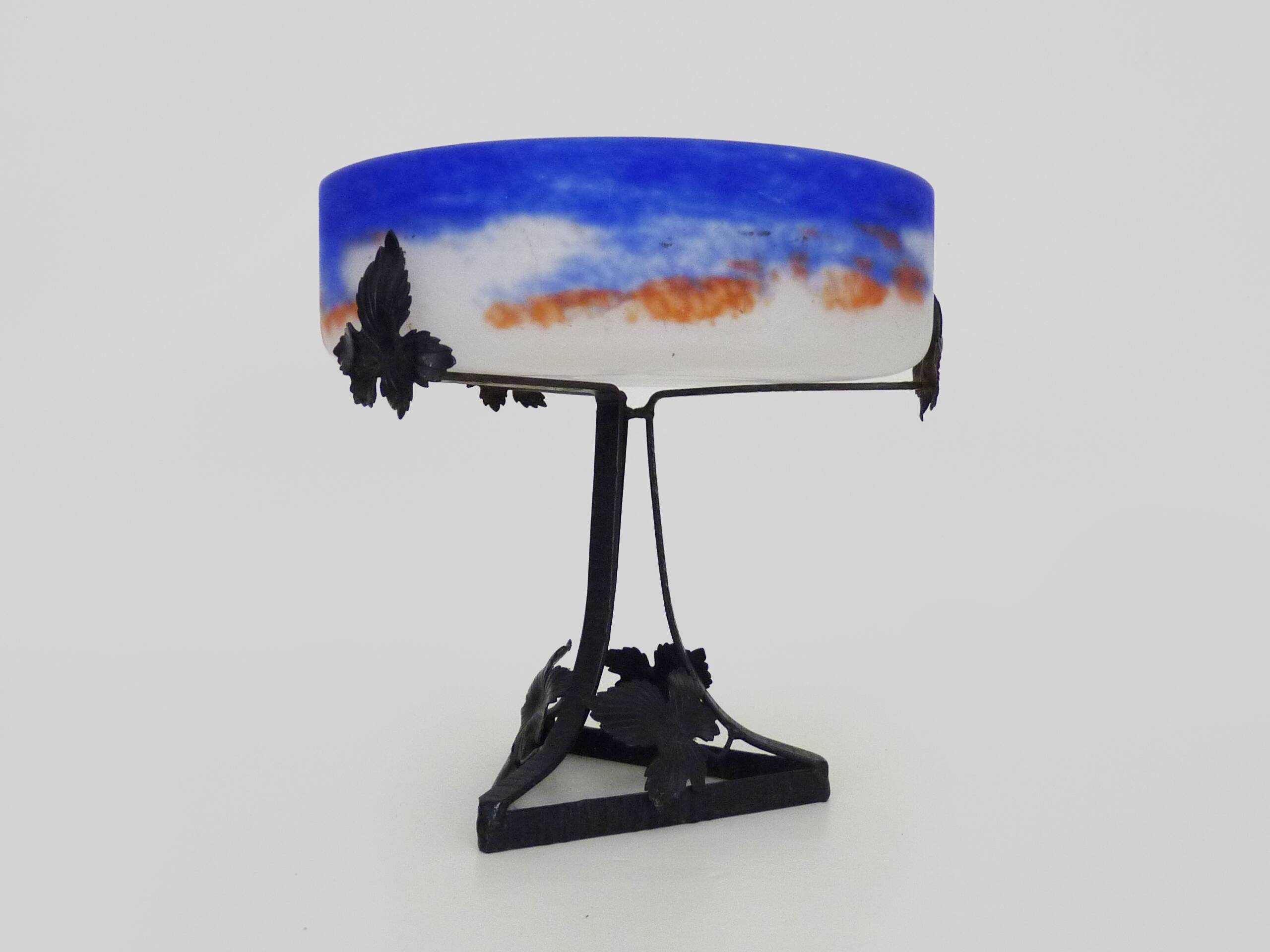 Degué Art Nouveau centerpiece in glass paste and wrought iron. 1920s