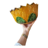 Sunflower bowl in slip