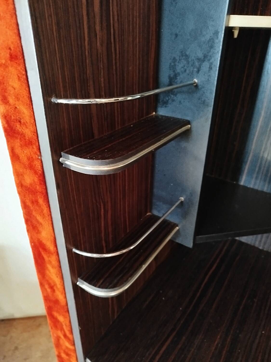 70s corner dressing table