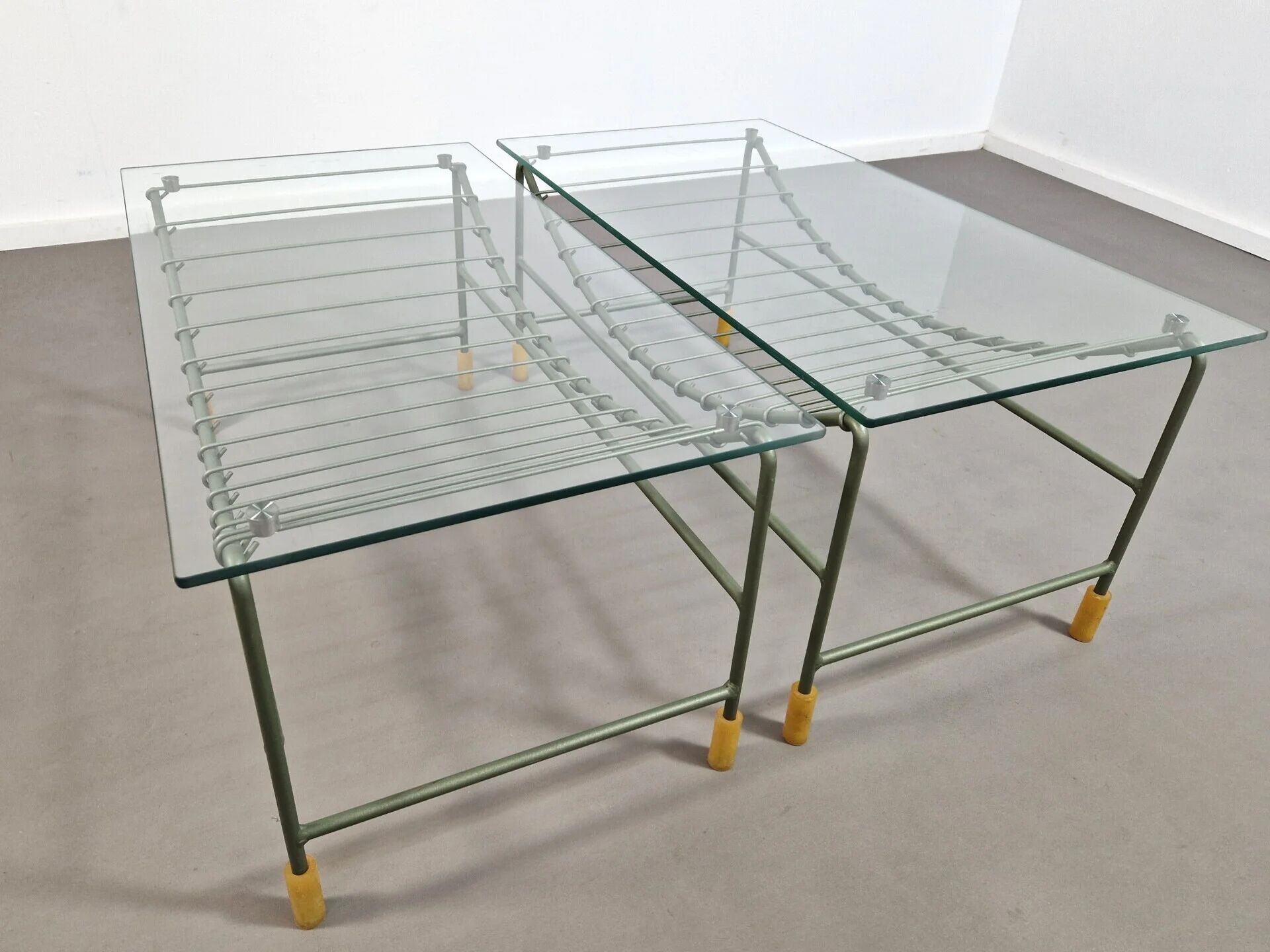 Leolux 'Volare' coffee table, Jan Armgardt