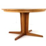 Bernhard Pedersen and Son oak round 2x extendable dining table 'Bogvad'