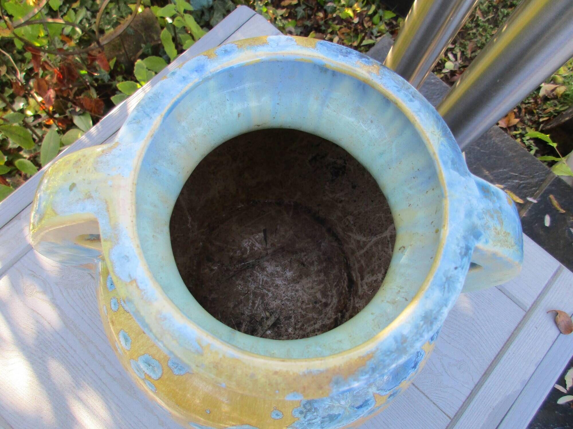 Vase grès de Pierrefonds signature au heaume FH glaçure bleu numéroté 431