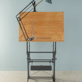 Unique drawing table, nestler