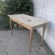 Table, bureau, console