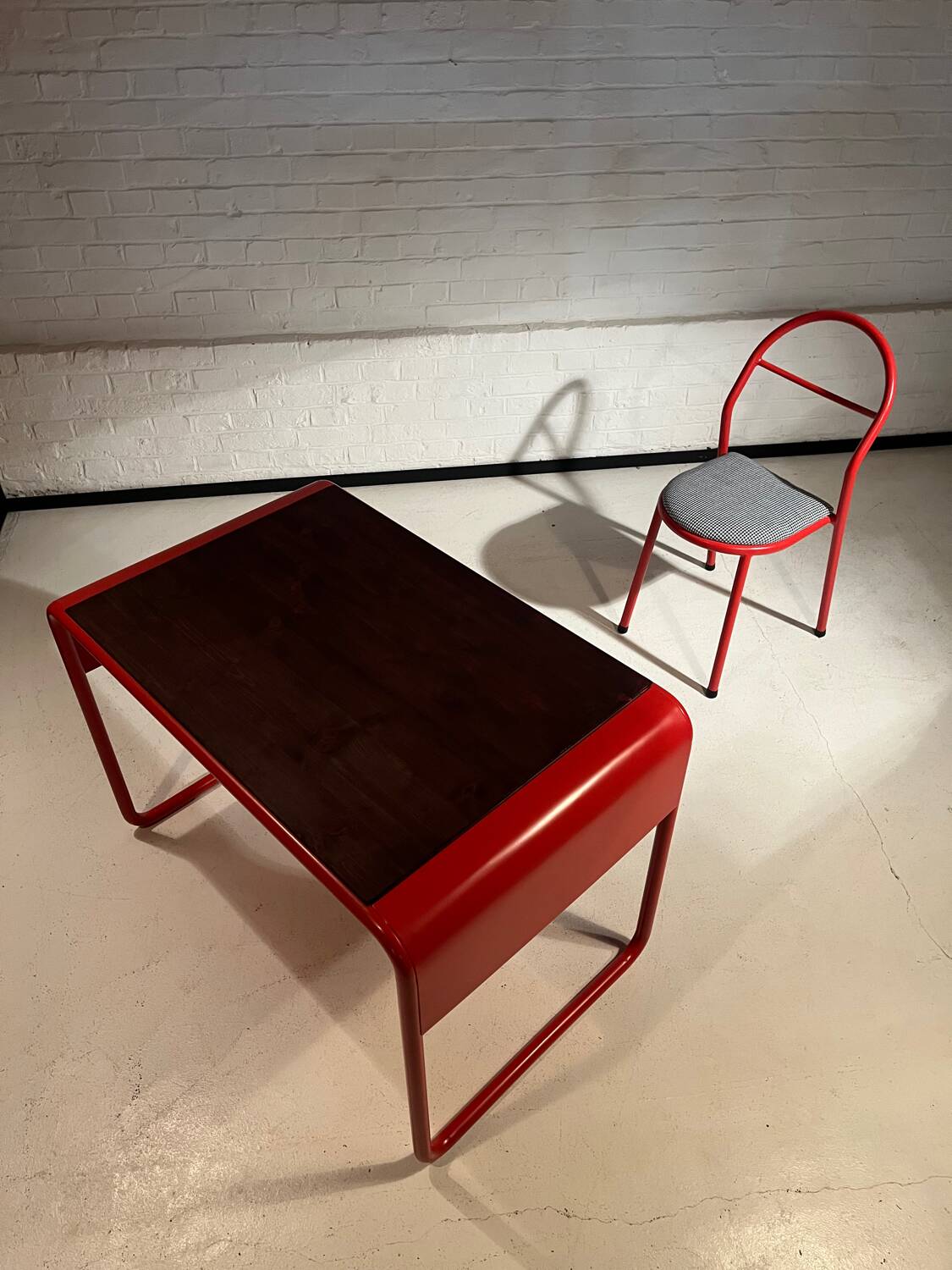 Vintage desk from around 1970.