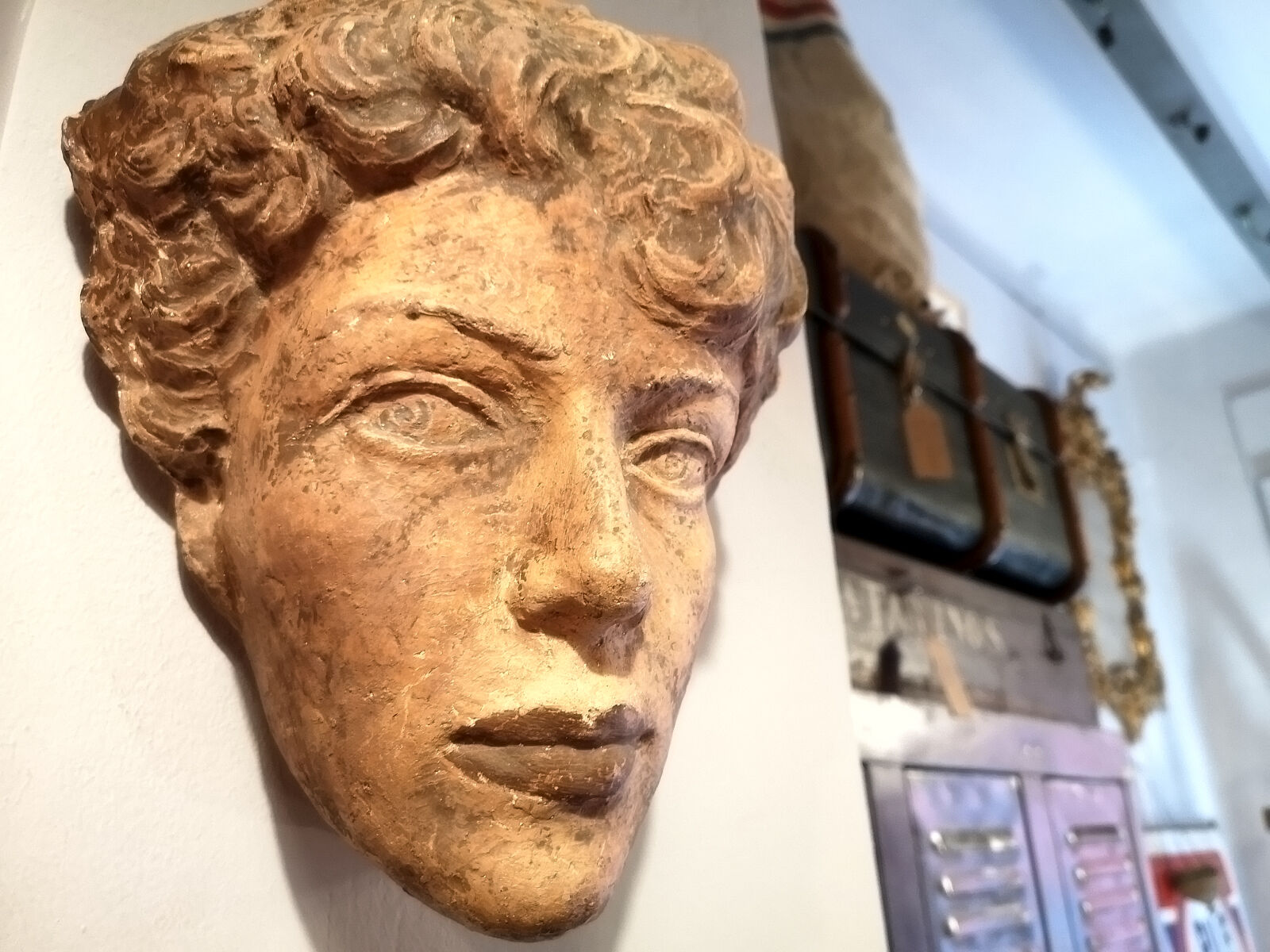 Style terracotta mask