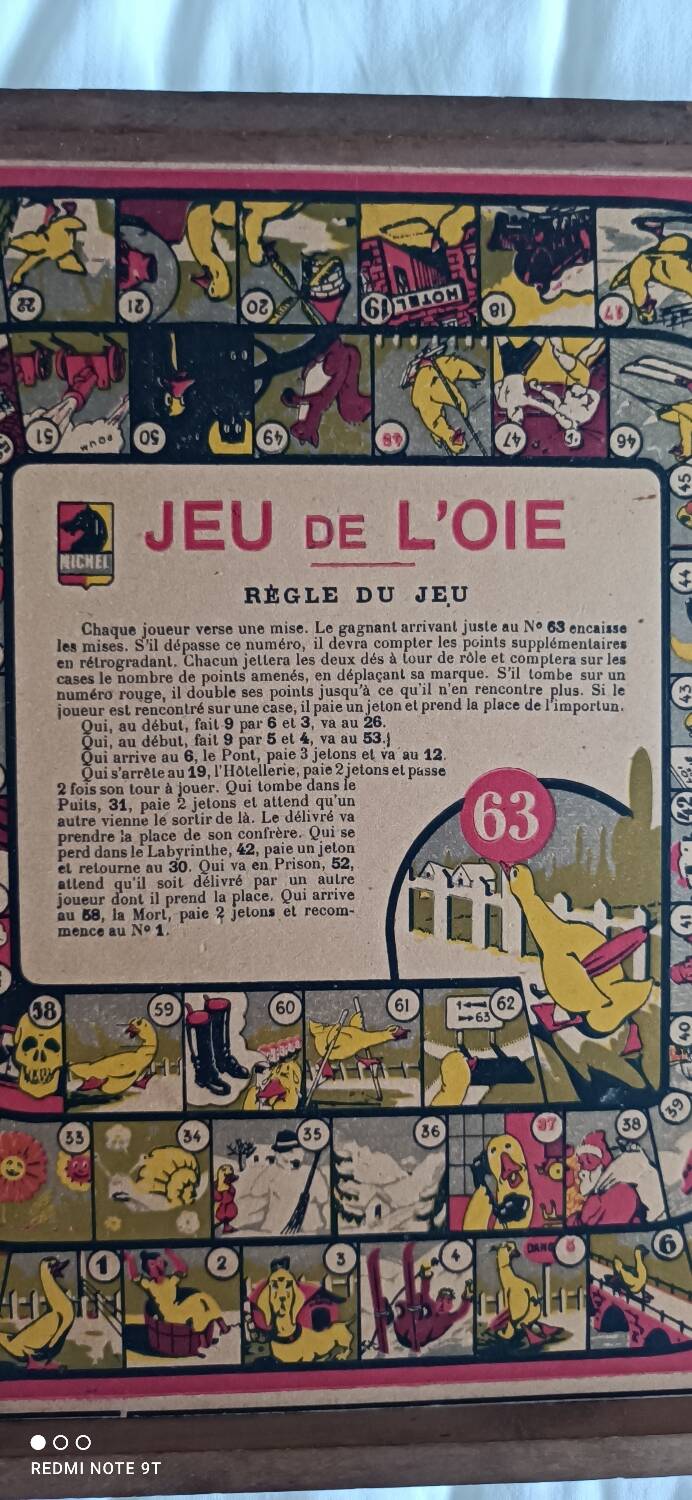 Wooden game of checkers and goose