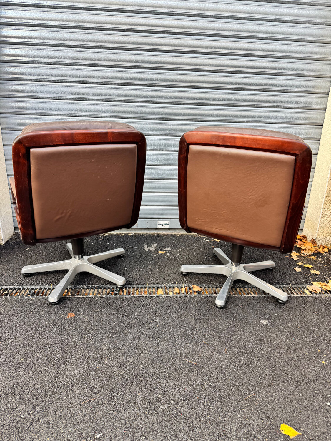 vintage leather and wood office/conference chair – st