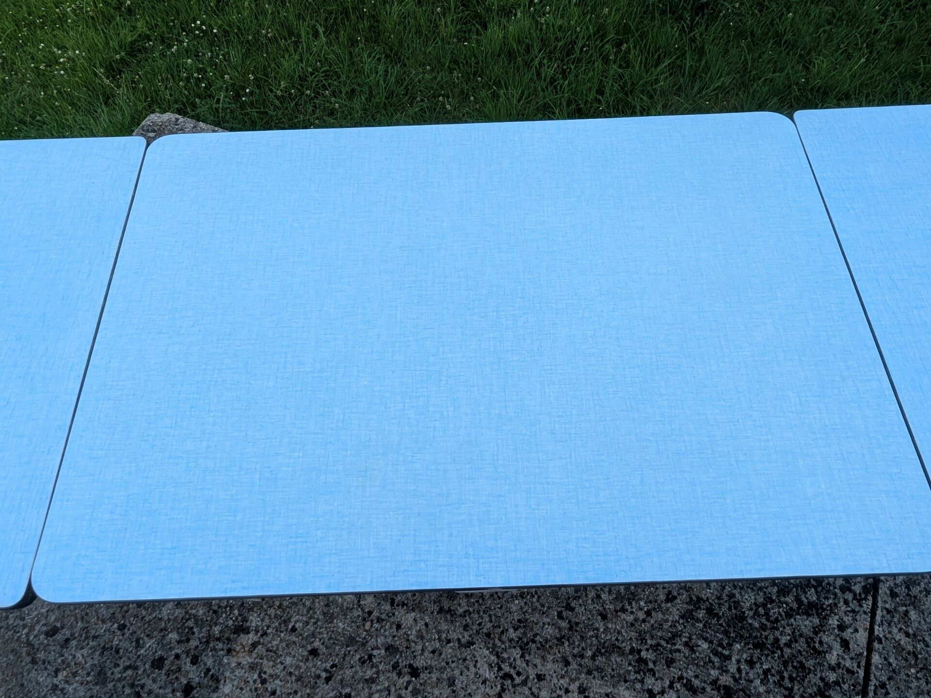 Vintage Formica table efji novoplan with 2 integrated extensions 109/148/197.