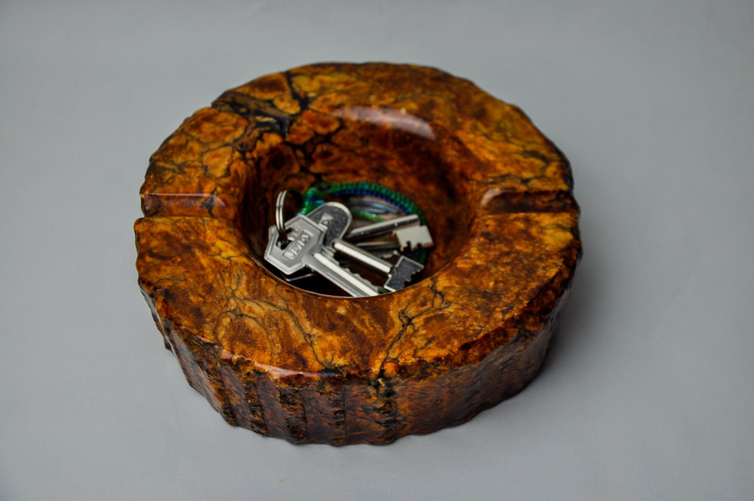 Cendrier en albâtre ocre par Romano Bianchi, Italie, 1970