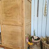 Sliding Parisian wardrobe