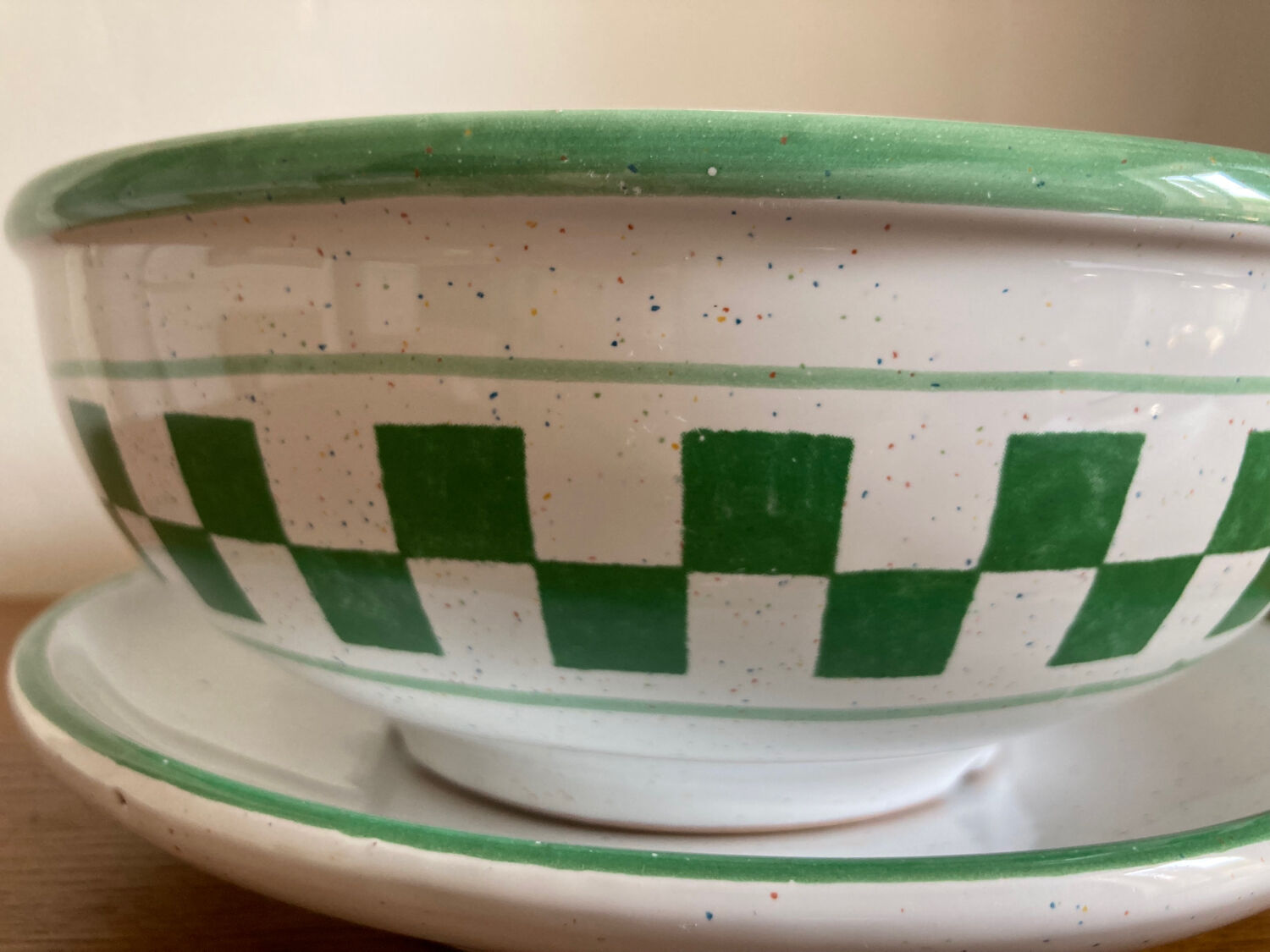 Glazed terracotta strainer and its cup