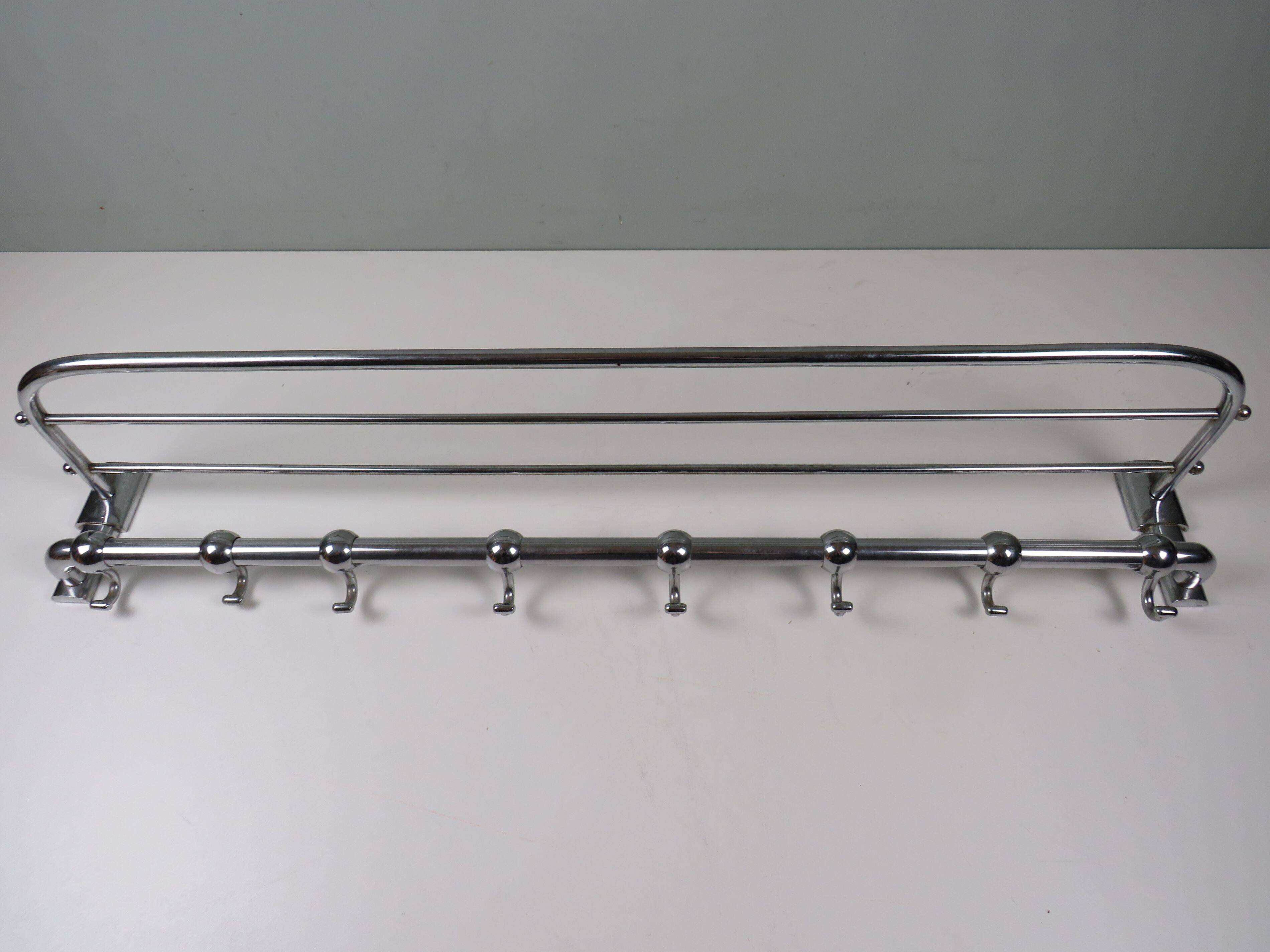 Wall-mounted coat rack Bauhaus / Art Deco in chrome metal, 1920s