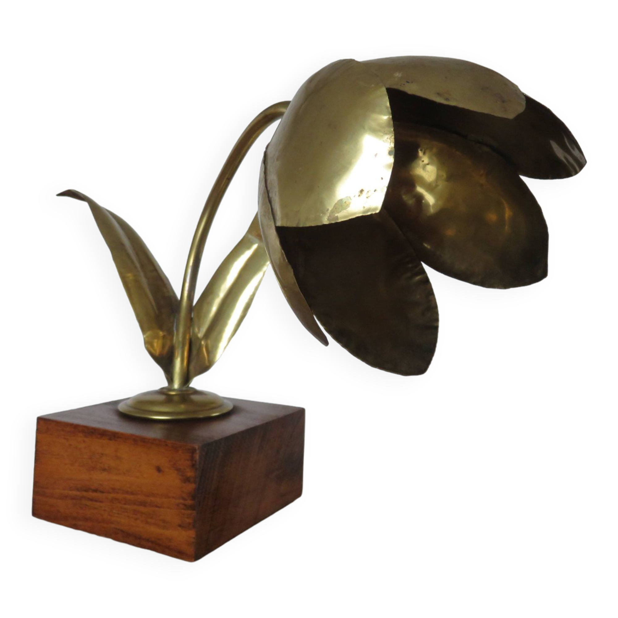 "Flower" lamp in gilded brass and wooden base 1970
