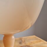 Cup in nude milky opaline