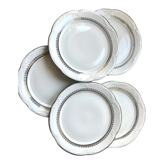 Assiettes en porcelaine fine