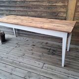 Farm table