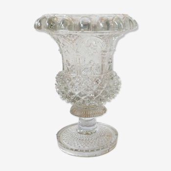 Glass vase shaped Medici