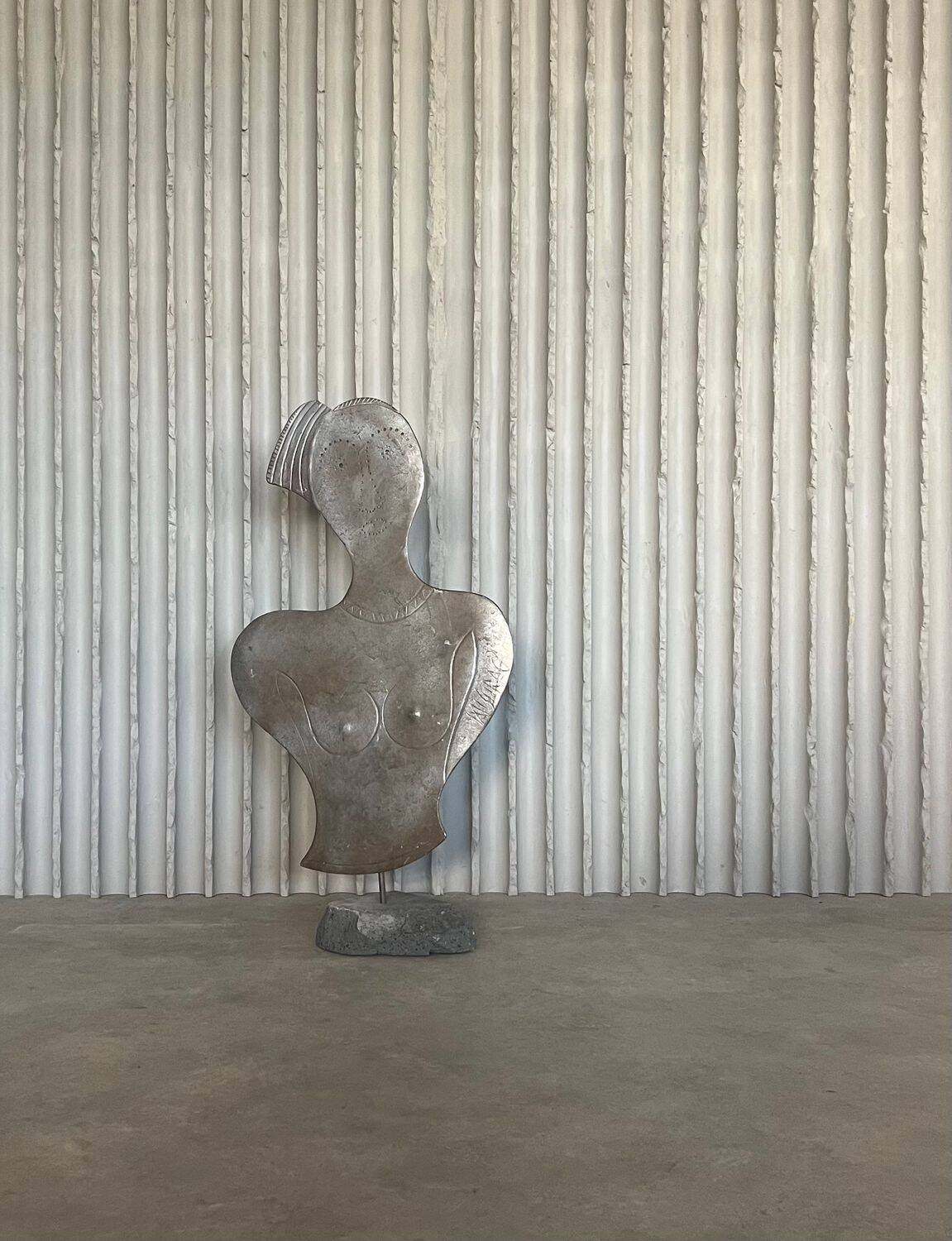 Large metal sculpture made by Italian artist Antonio Misuraca