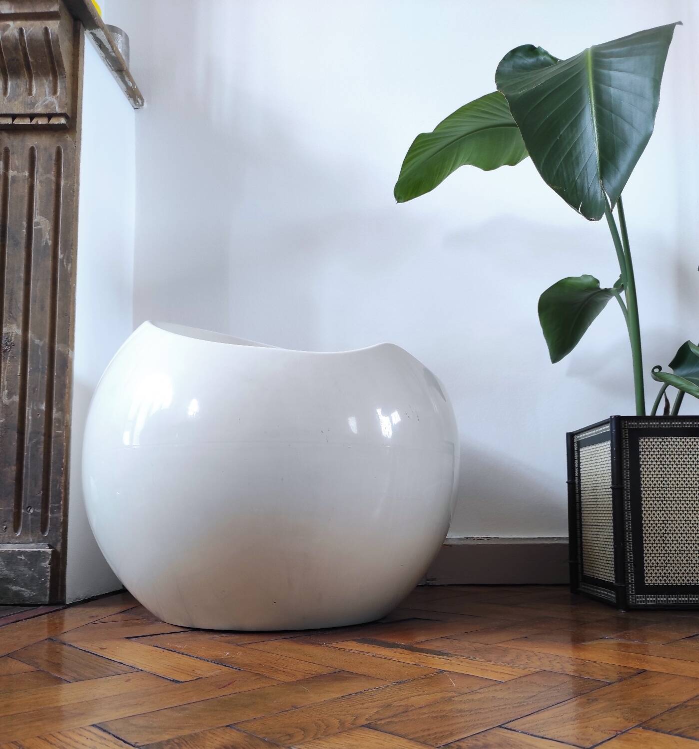 "Ball Chair" armchair