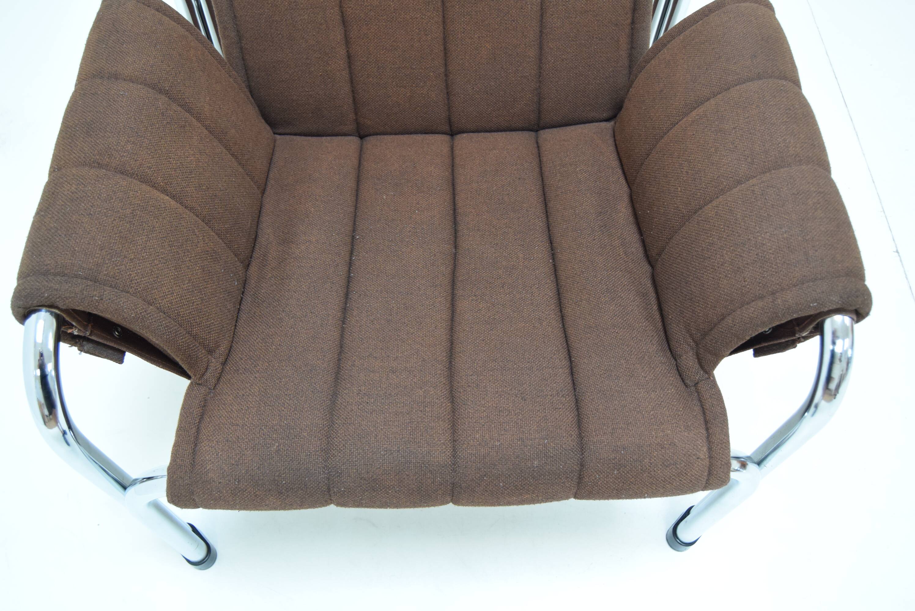 Fauteuil chromé du milieu du siècle par Viliam Chlebo pour Kodreta Myjava, années 1980.
