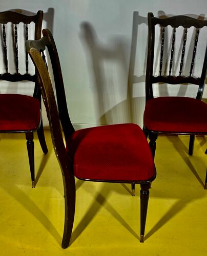 4 chaises Napoléon III laquées noires assises velour rouge