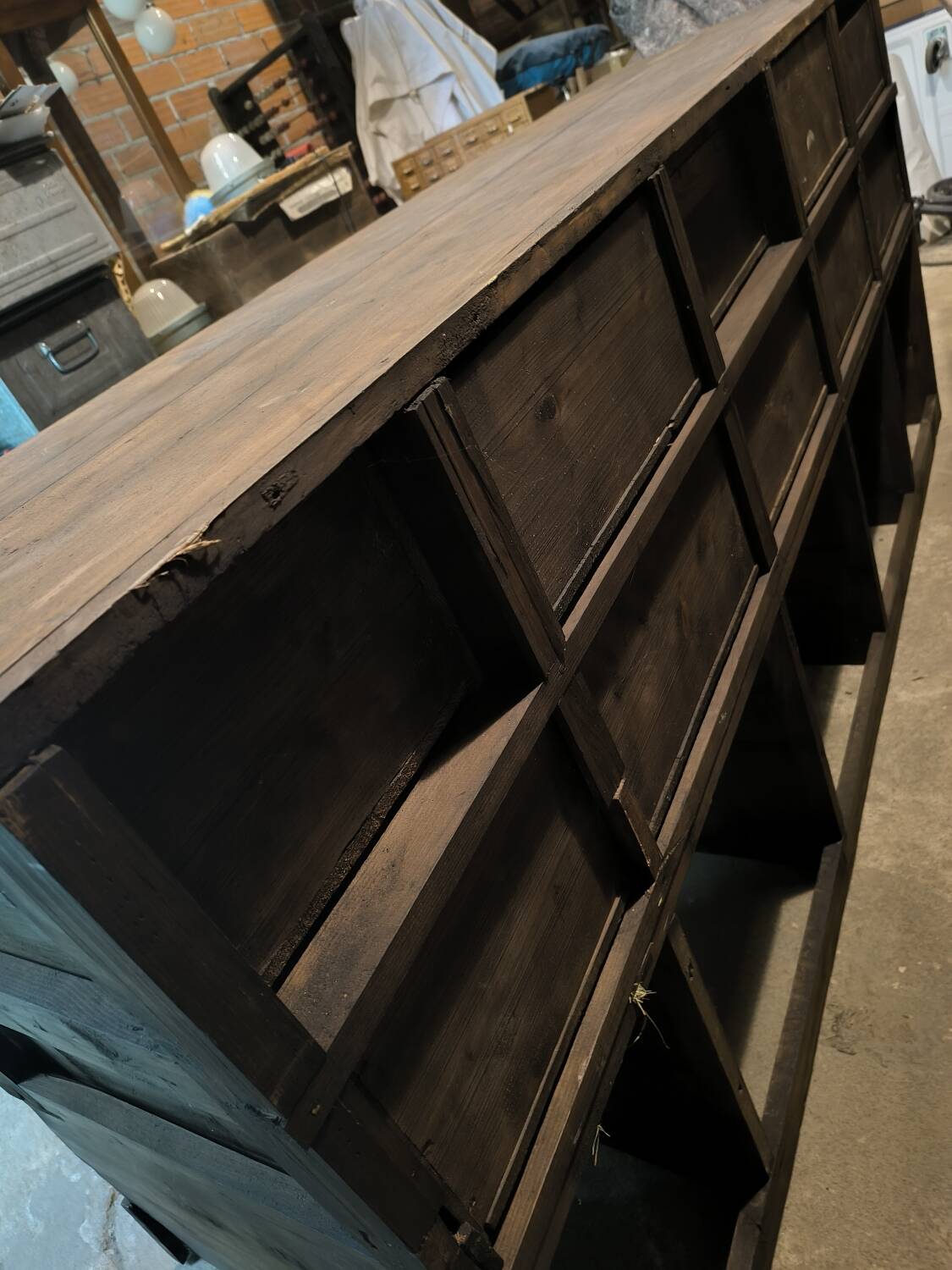 Cutlery trade cabinet – 10 drawers & open compartments