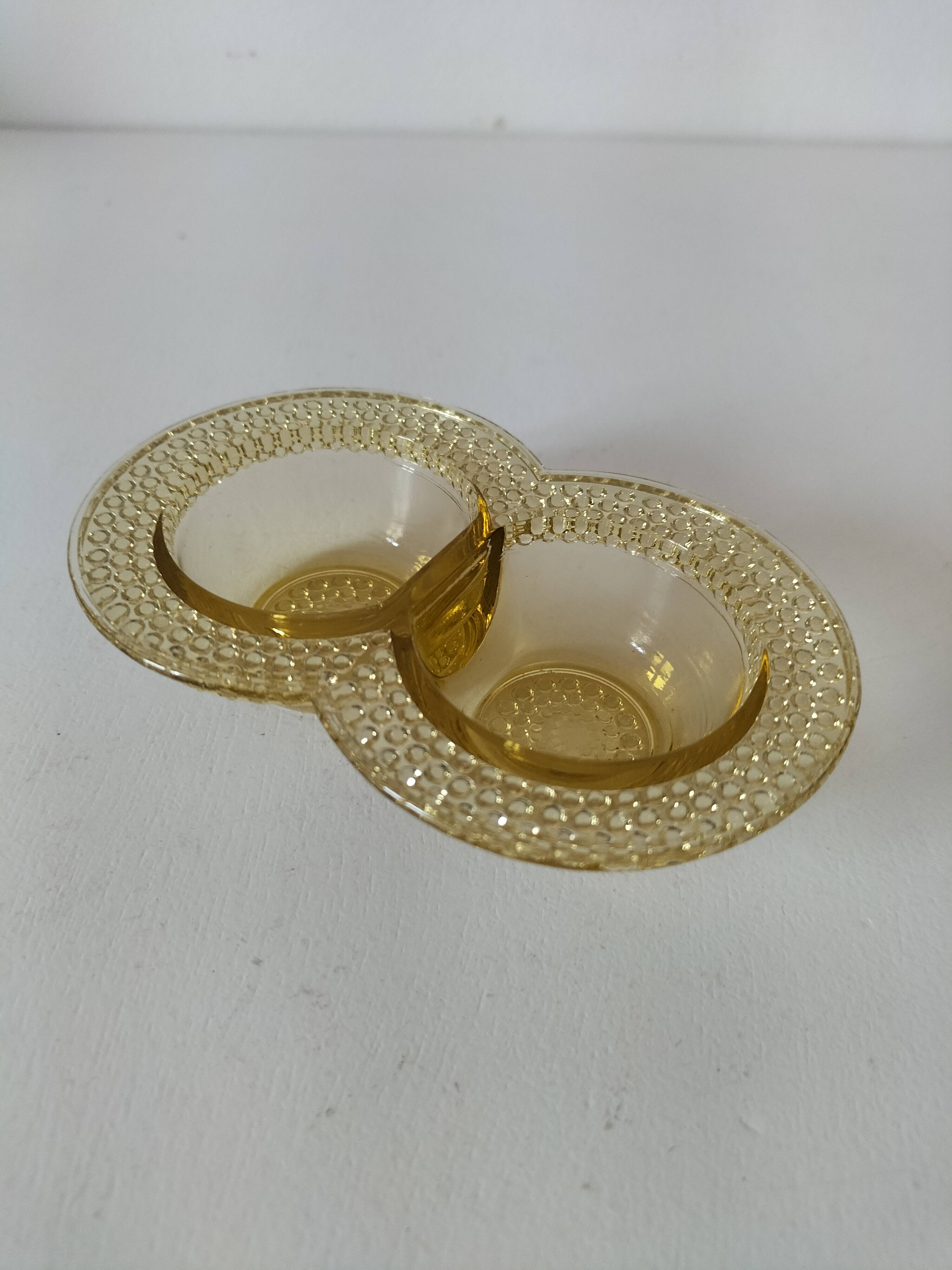 hobnail salt and pepper shakers