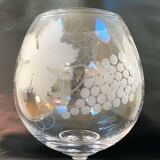Large engraved grape crystal bowl St Hilaire
