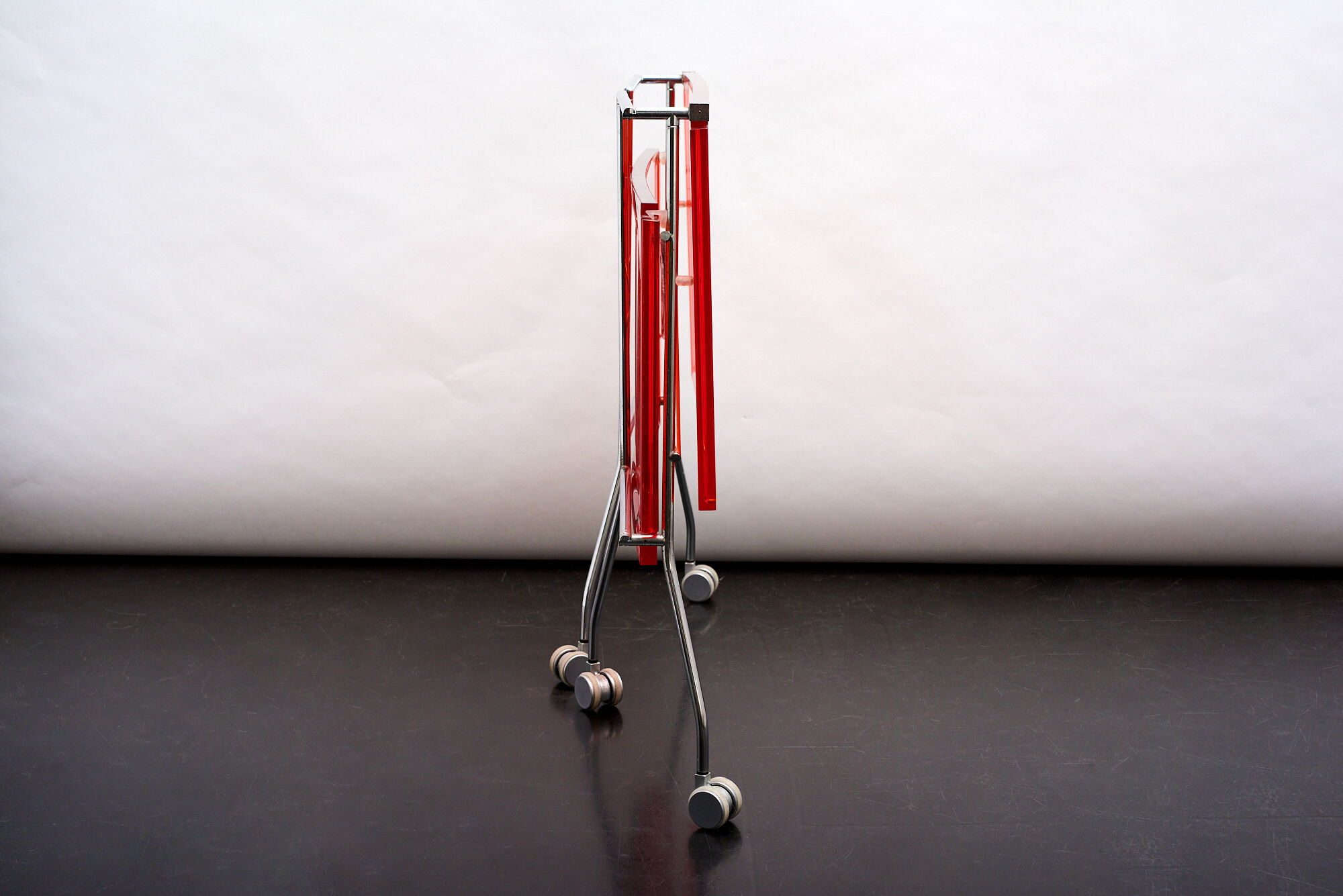 Flip trolley by Antonio Citterio, Kartell