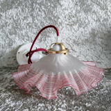 Frosted glass suspension with burgundy nets