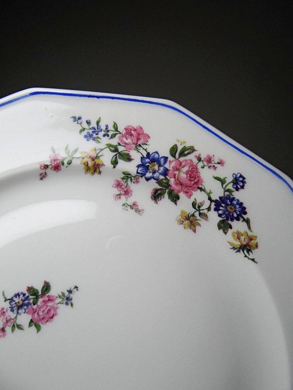 4 assiettes plates Bernardaud porcelaine de Limoges décor floral années 20-50