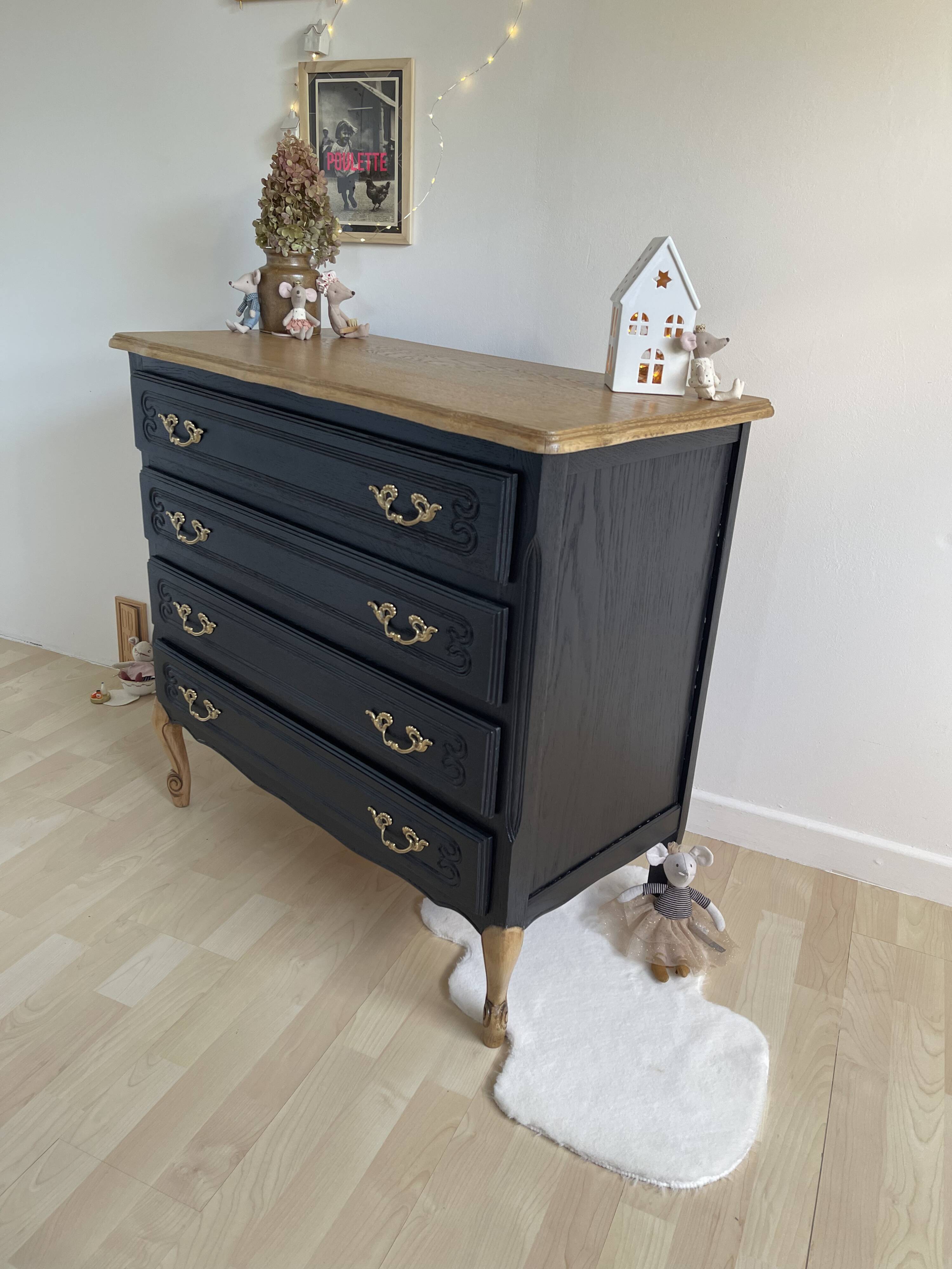 commode noire