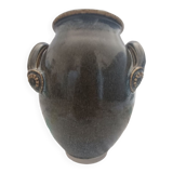 Ceramic vase with sign underneath