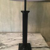 BLACK LAQUEE STRIEE COLUMN LAMP