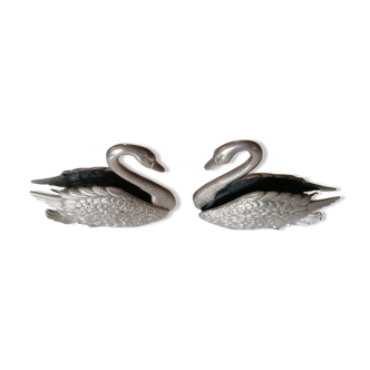 Set of 2 vintage swan towel racks in silver metal
