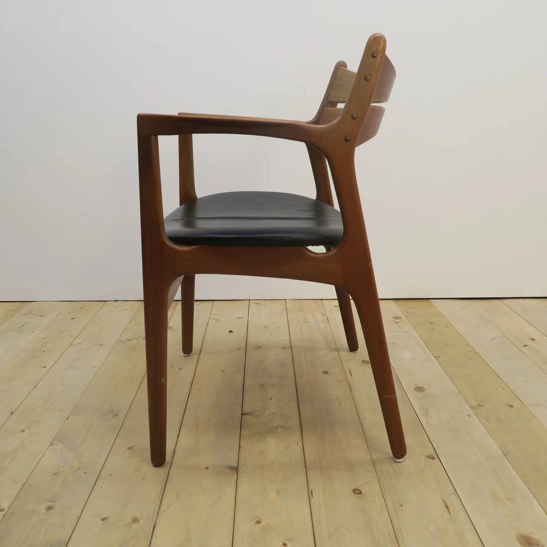 Teak chair by Erik Buch for Christiansen Møbelfabrik, Denmark 1960