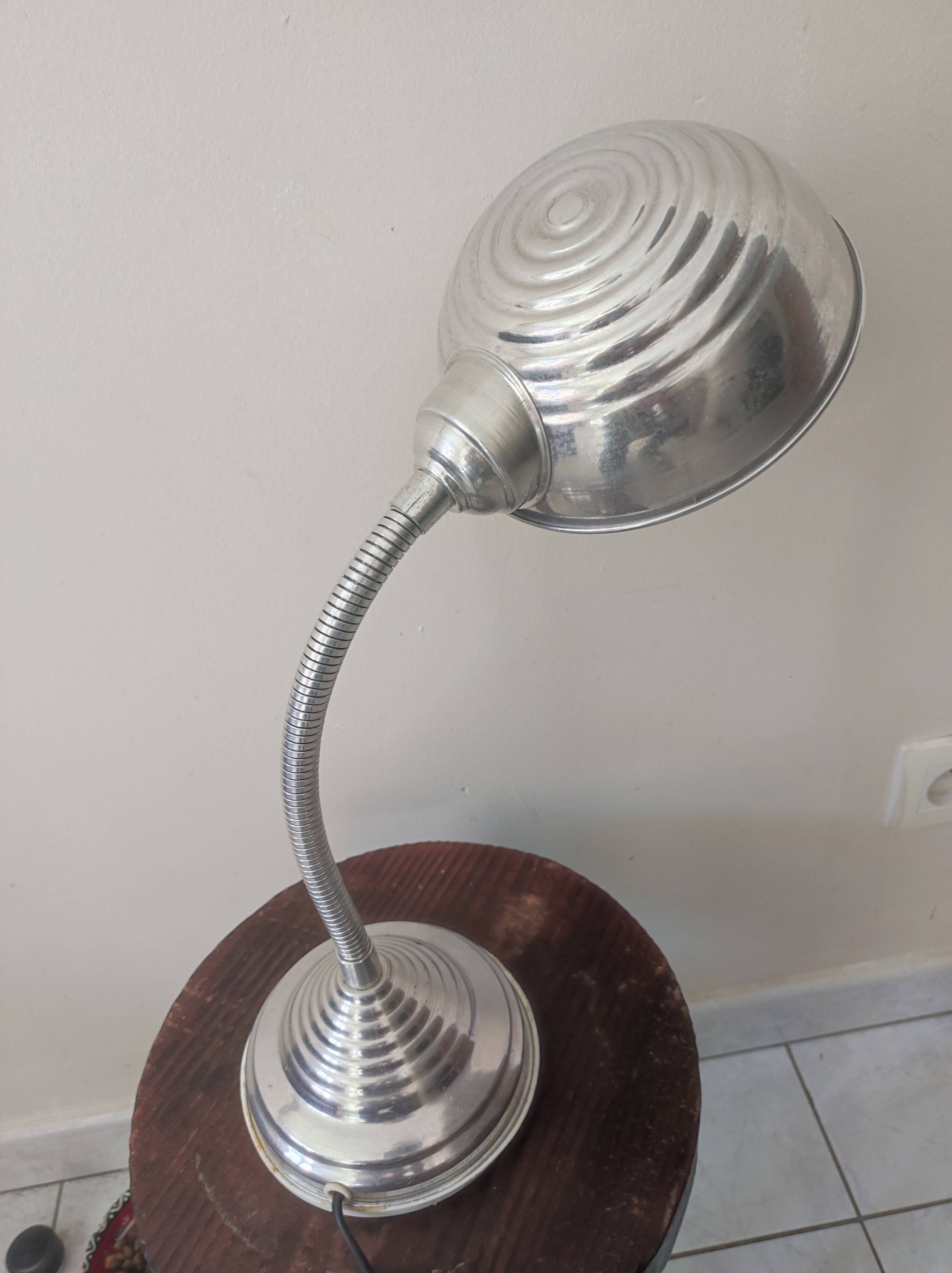 Desk lamp articulated workshop vintage art deco