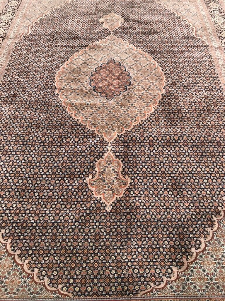 Carpet persian tabriz 202 x 307cm
