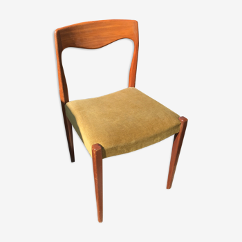 Scandinavian chair