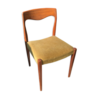 Scandinavian chair