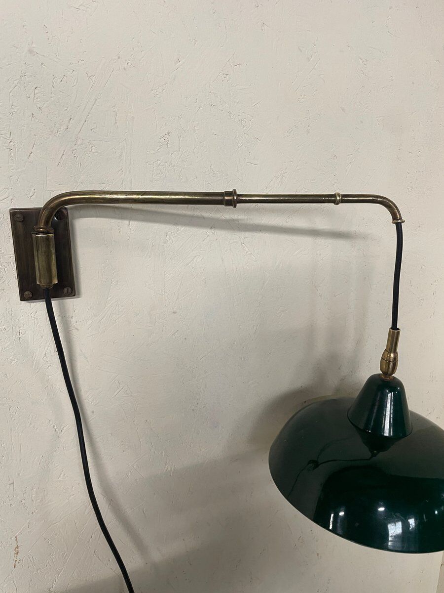 Small wall lamp with extendable arm, 1940s-1950s.