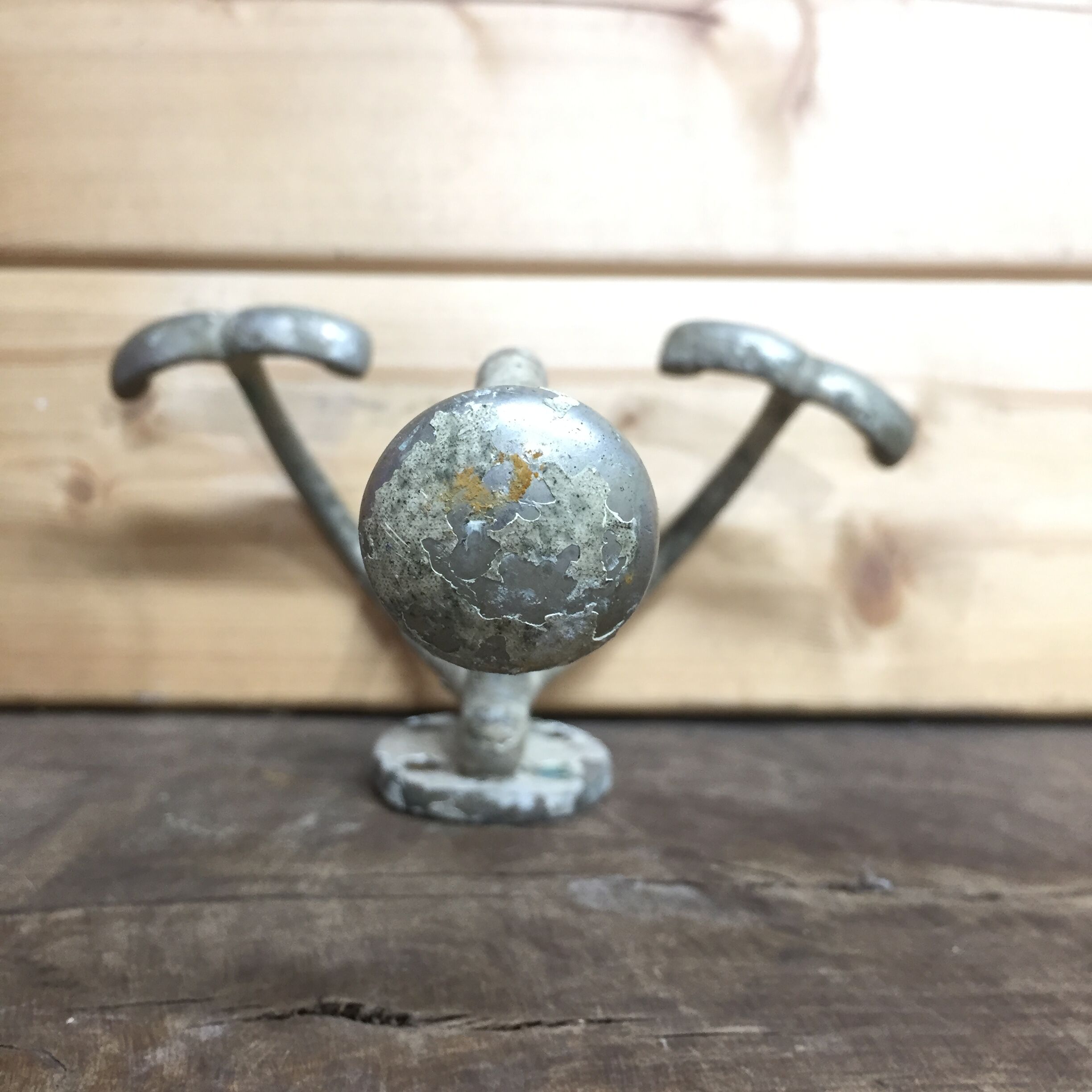 Old peg with 3 branches