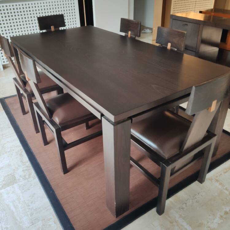 Roche Bobois dining set with a 2m table + extension and 6 solid wood chairs.